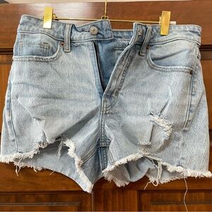 Old Navy Size 4 High Rise Light Blue Denim Shorts
